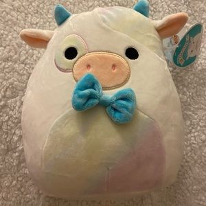 NTW Belozi The Cow Squishmallow